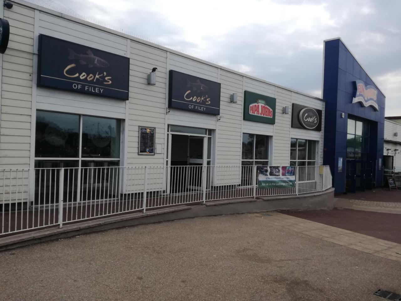 Happy Days Caravan Primrose Valley Filey المظهر الخارجي الصورة